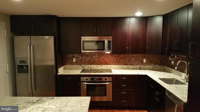 Kitchen - 1800 Old Meadow Rd