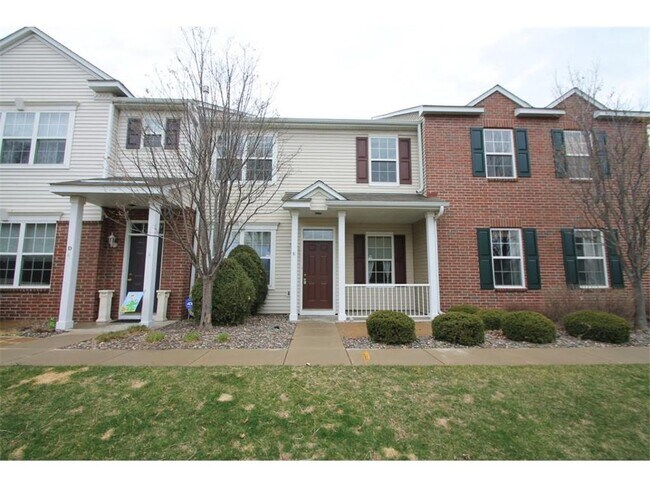 Building Photo - 11040 Fergus St NE