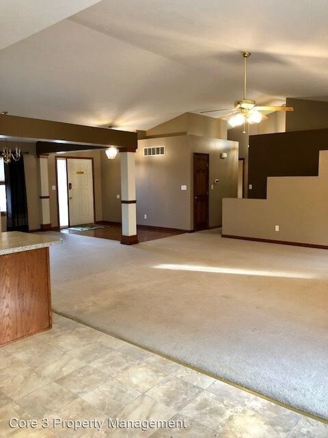Building Photo - 3 br, 2 bath House - 3705 Windshire Drive