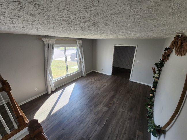 Building Photo - 6414 Streeter Dr