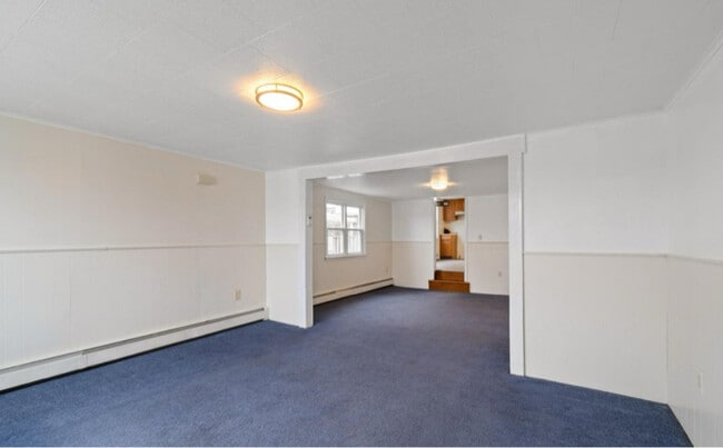 Building Photo - 412 Grove St