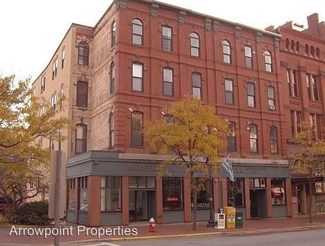 Primary Photo - 256 Essex St