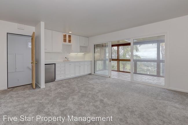 Building Photo - 3 br, 3 bath House - 2714 All View Way