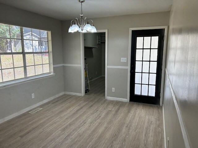 Building Photo - 809 Beck Rd