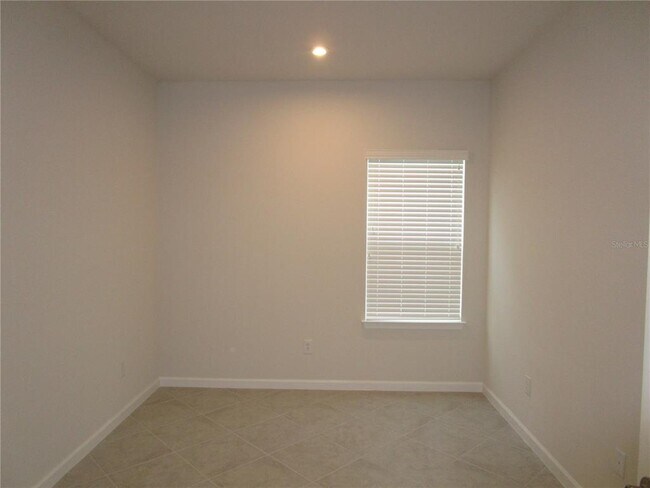 Foto del edificio - 29375 Rosemallow Rd