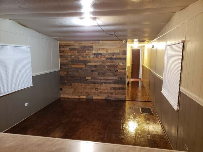 Building Photo - 2299 Fulton Trl