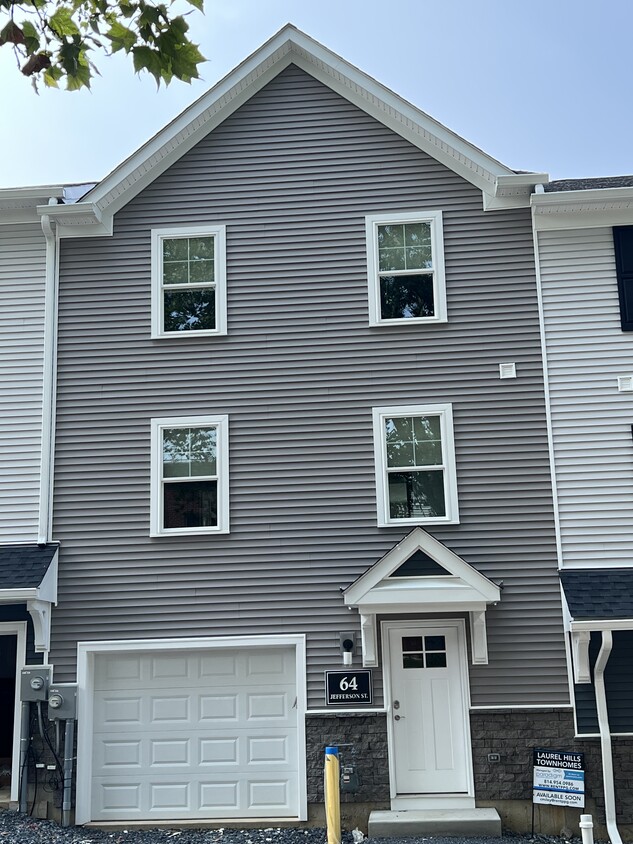 Laurel Hills Townhomes 60 Jefferson St Easton, PA Apartments for