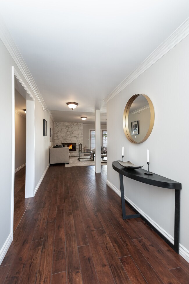 Foto del edificio - 13463 Chandler Blvd