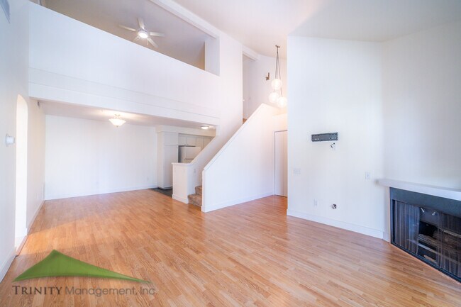 Foto del edificio - 12261 Carmel Vista Rd