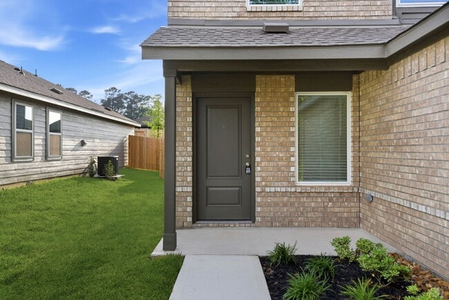 Building Photo - 15219 Abella Dr