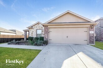 Building Photo - 1307 Bent Grass Dr