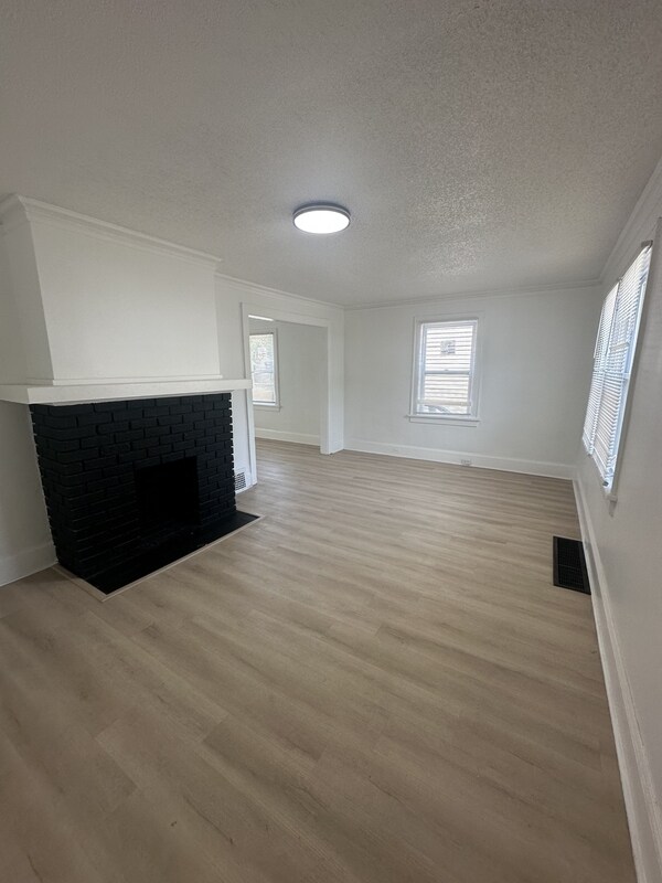 Foto del edificio - 1060 E 177th St