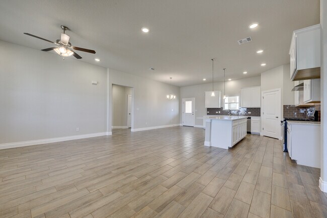Foto del edificio - 117 Growers Ave