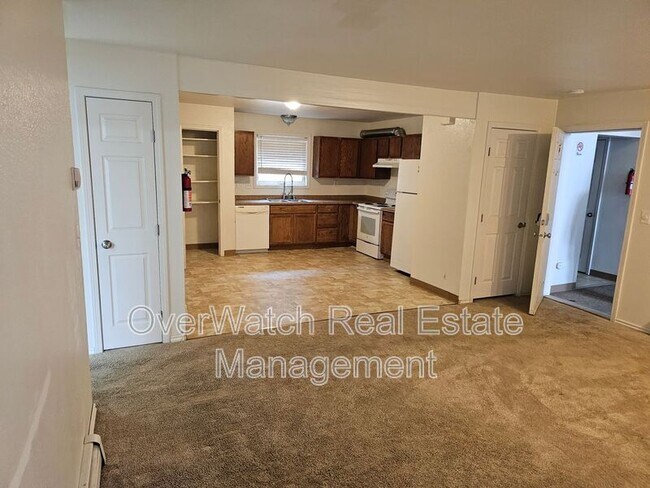 Building Photo - 11400 Heritage Ct