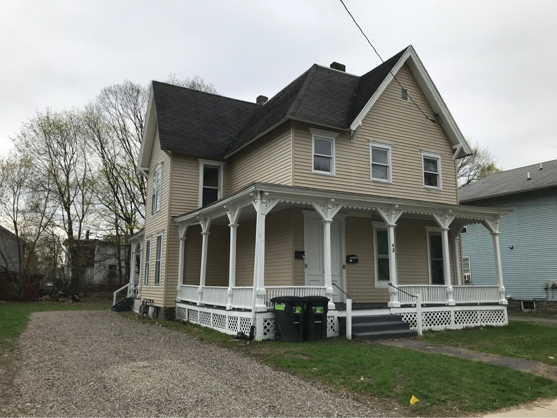 42 Cliff St, Oneonta, NY 13820 Townhome Rentals in Oneonta NY