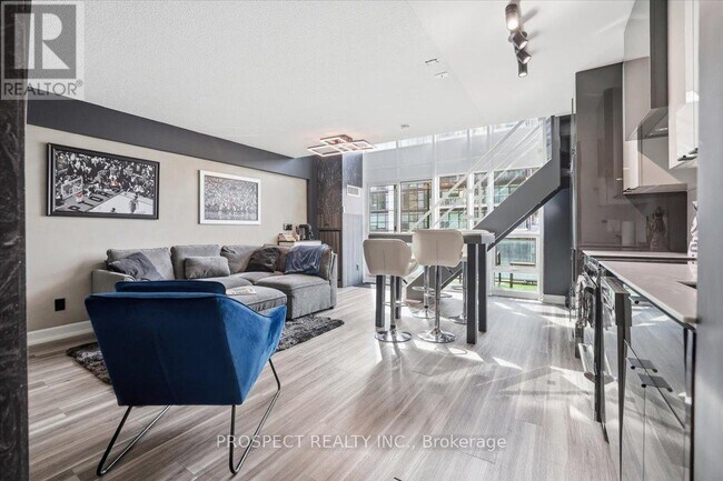 Photo du bâtiment - 155 Legion Rd N