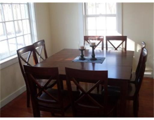Foto del edificio - 65 Edgartown Rd