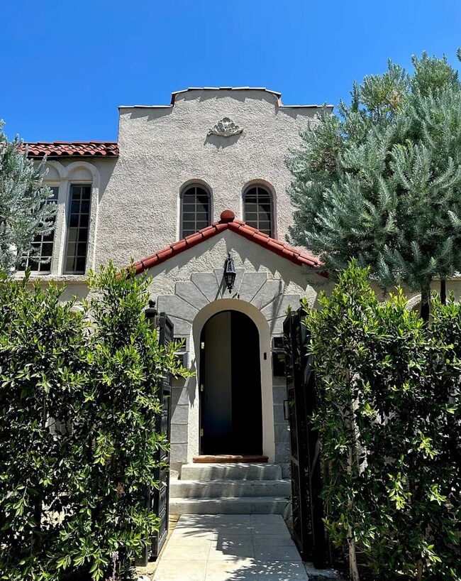 Entrance - 1512 Westerly Ter