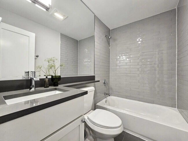 Foto del edificio - 540 W Aldine Ave