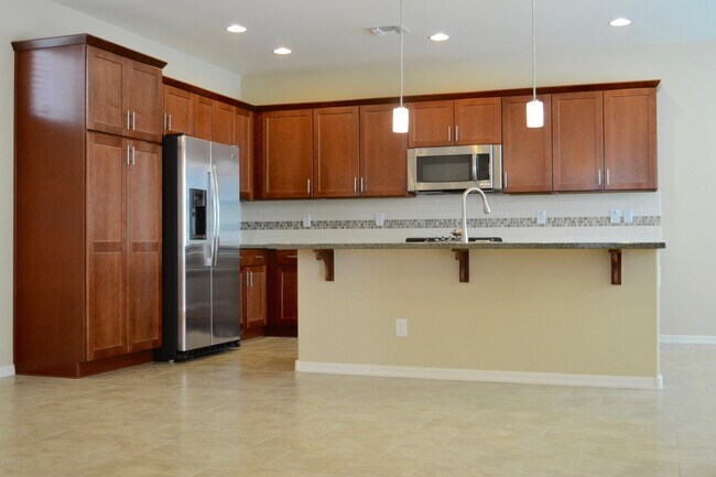 Building Photo - 2238 S Annie Ln