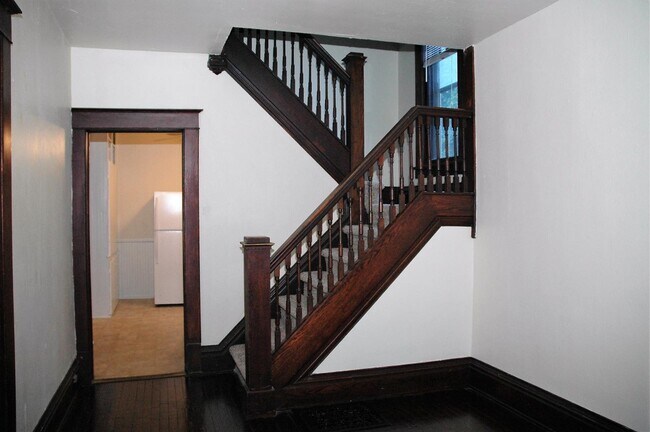 Foto del edificio - 141 Fuller Ave SE