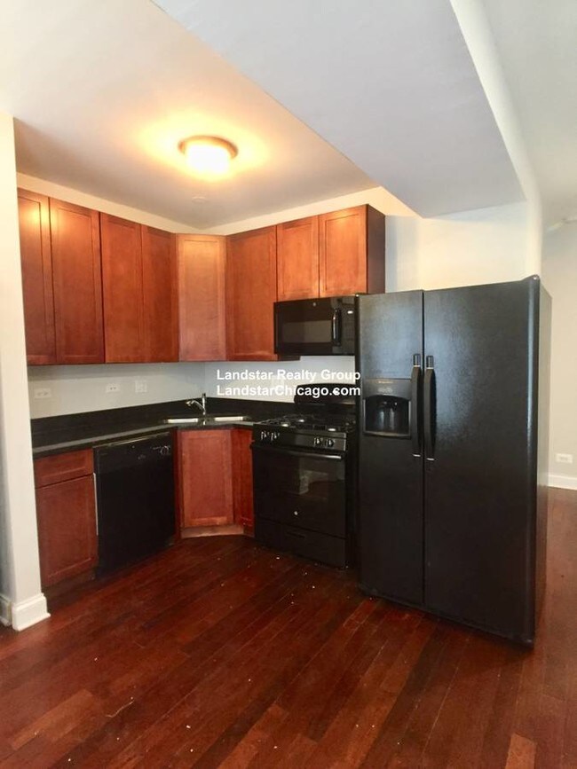 Foto del edificio - 6504 N Claremont Ave