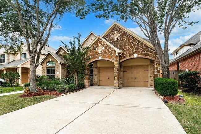Building Photo - 7018 Spindle Pine Way