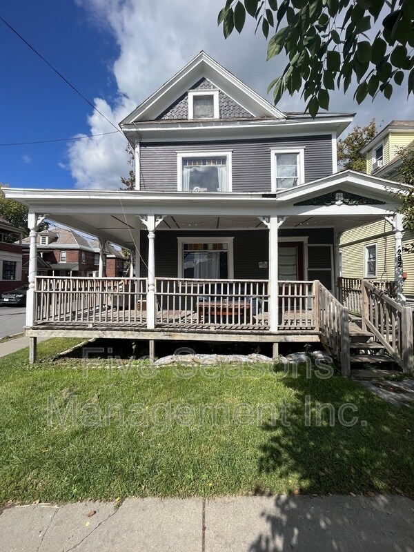 Foto principal - 282 Pearl St