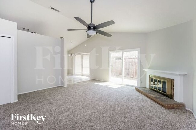 Building Photo - 6763 Dandelion Dr