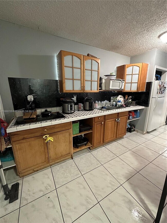 Foto del edificio - 16901 NW 51st Pl