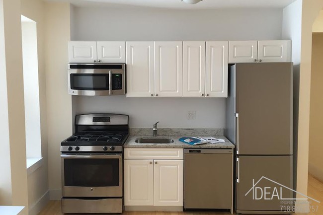 Foto del edificio - 151 E 19th St