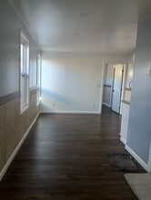 Building Photo - 3867 Winona Ave