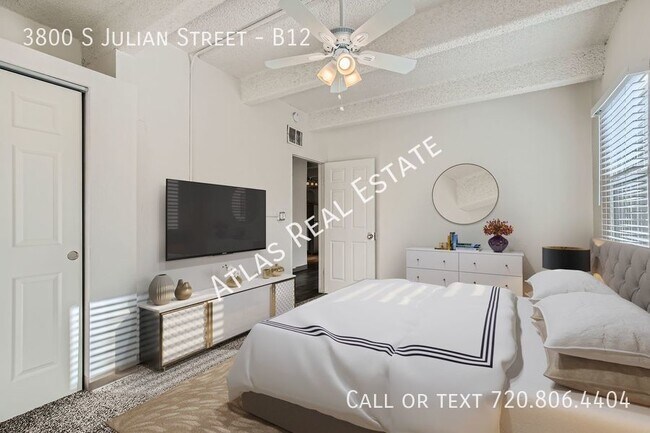 Building Photo - Spacious and Renovated - 2bed/1bath - Minu...