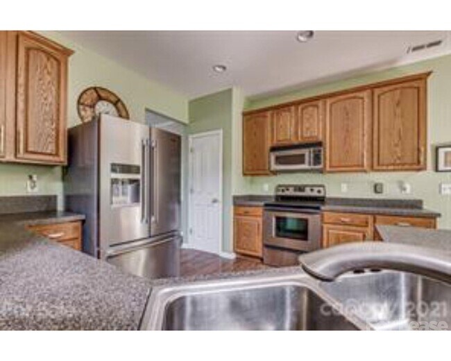 Foto del edificio - 1505 Niall Ln