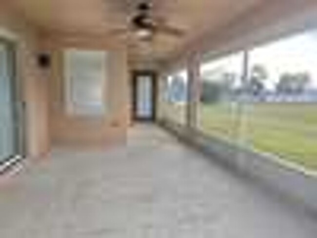 Building Photo - Home For Rent in SW Ocala