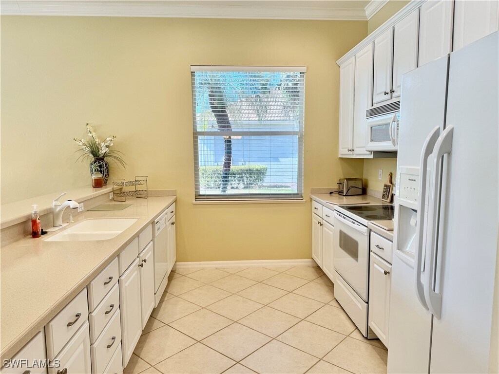 Foto principal - 8722 Brittania Dr