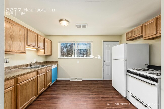 Building Photo - 2277 Holt Ave
