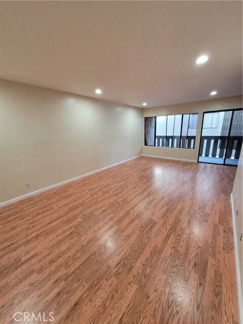 Foto del edificio - 4110 Elm Ave