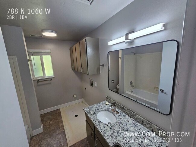 Building Photo - Newly Remodeled 2 Bed/1 Bath Condo In Orem...