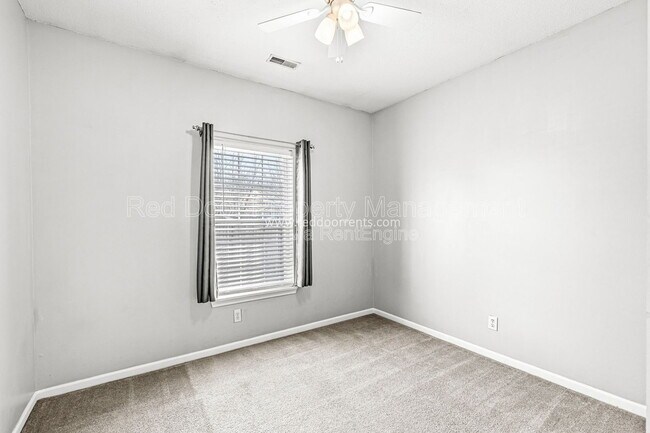 Building Photo - 12273 Rambling Rd