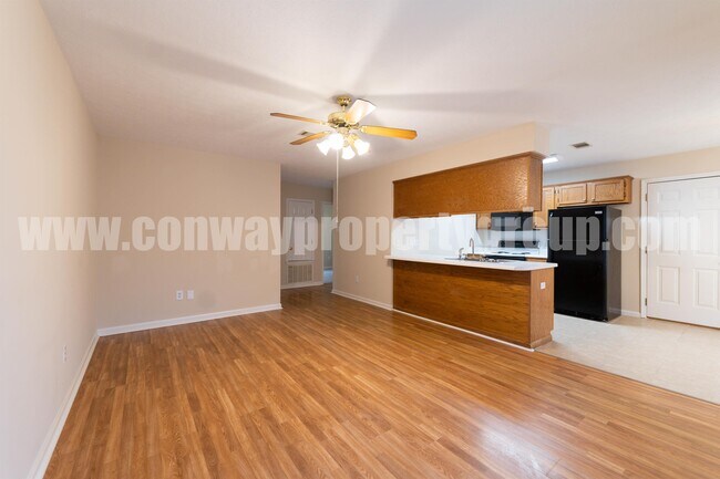 Building Photo - 1360 Joyner Dr