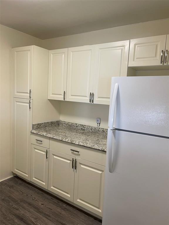 Foto del edificio - 433 S Lee Ave