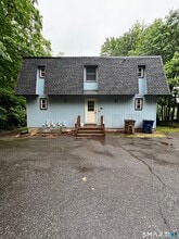Building Photo - 31 Vernon Ave