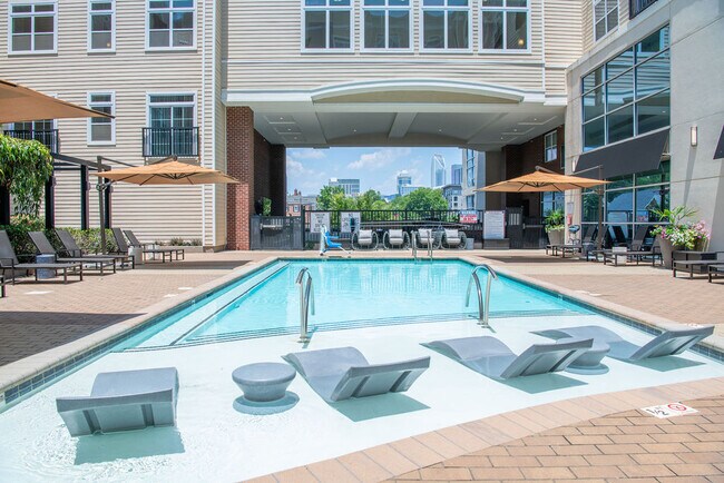 Foto del edificio - Lincoln at Dilworth