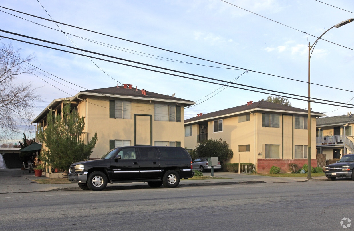 Primary Photo - 1011-1021 N 7th St