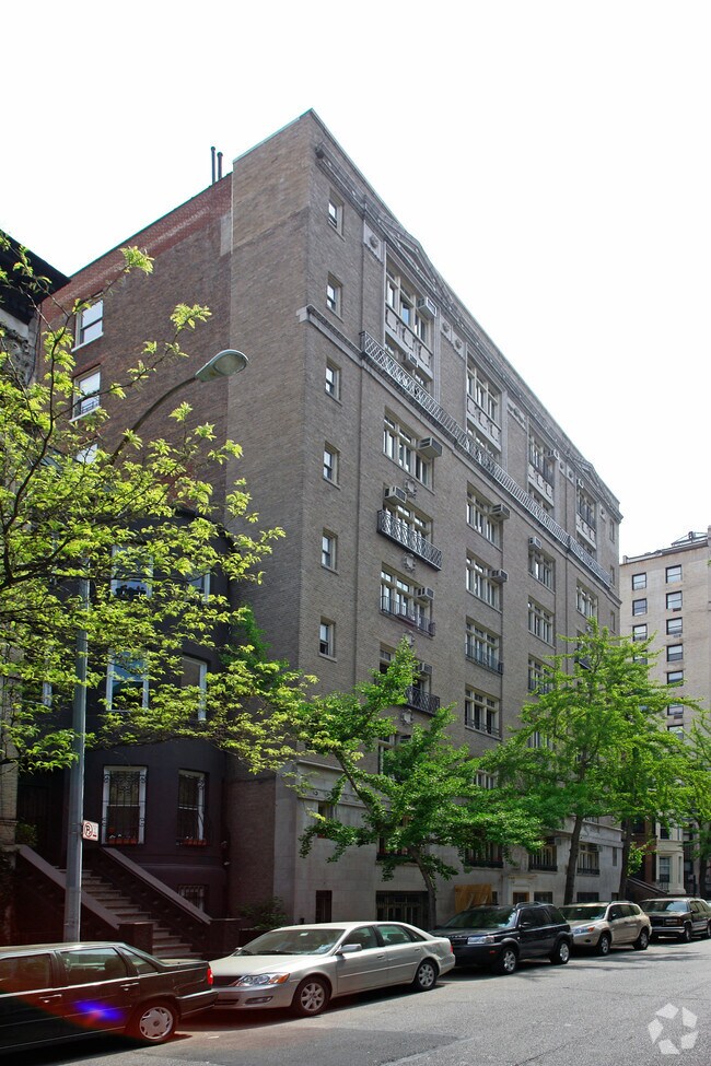 Building Photo - 317 W 89th St
