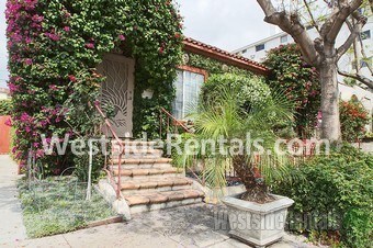 Primary Photo - 1347 N Formosa Ave