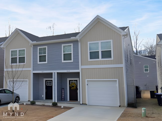 Building Photo - 122b Fosters Gln Pl