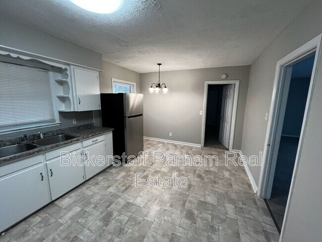 Foto del edificio - 1077 Dunbar Ave
