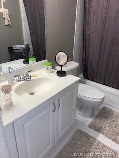 Building Photo - 215 SW 42nd Ave  508 Miami Fl 33134